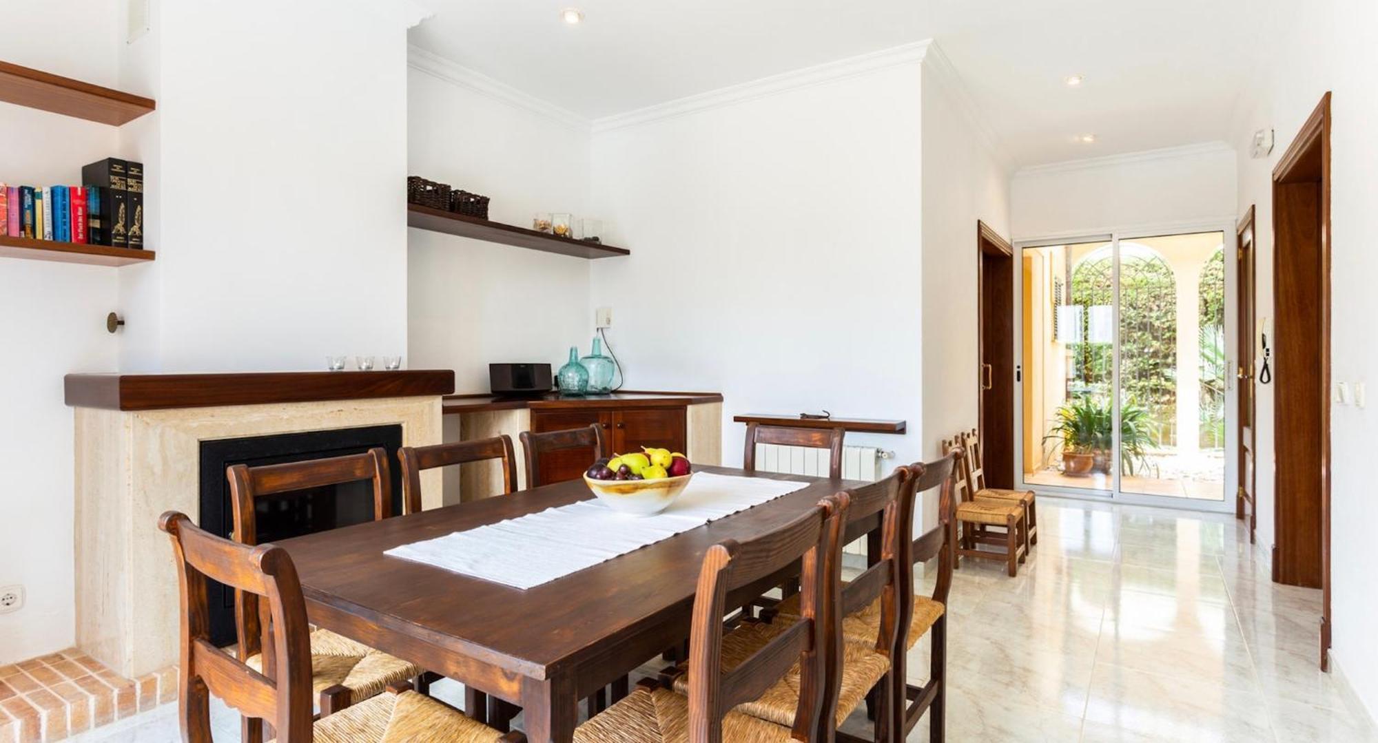 Ca Nostra Villa
